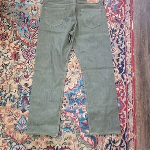 Levis Original 501 Straight Leg Button Fly 38x32 Army Green Colorway